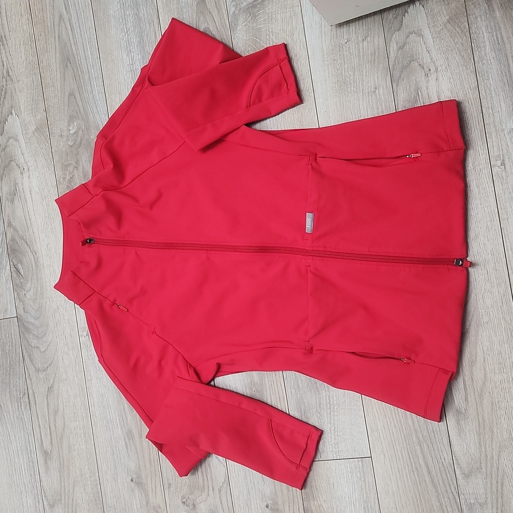 Figs Contour Fit Red